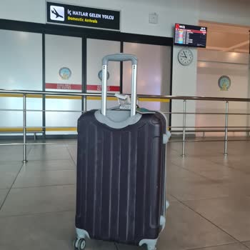 Pegasus Valiz Tekerleği Kırması