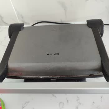 Arçelik Tost Makinesi Sürekli Arıza Yapıyor ve Patladı