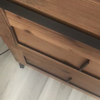 Aksu Çarşı Avcılar Şubesi Yatak Odası Dolap Kapakları Sorunu