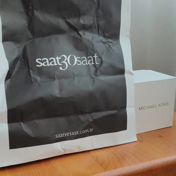 Saat & Saat Michael Kors Saat Siparişi: Jelatinsiz Ve Aşınmış Ürün Sorunu