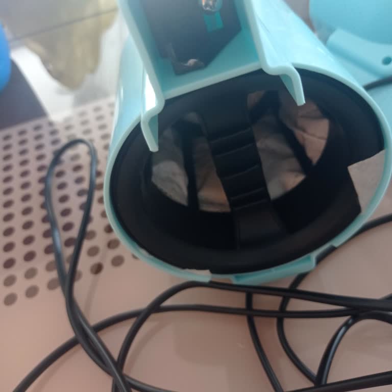 Fantom Pratik Süpürge Çok Çabuk Kırıldı
