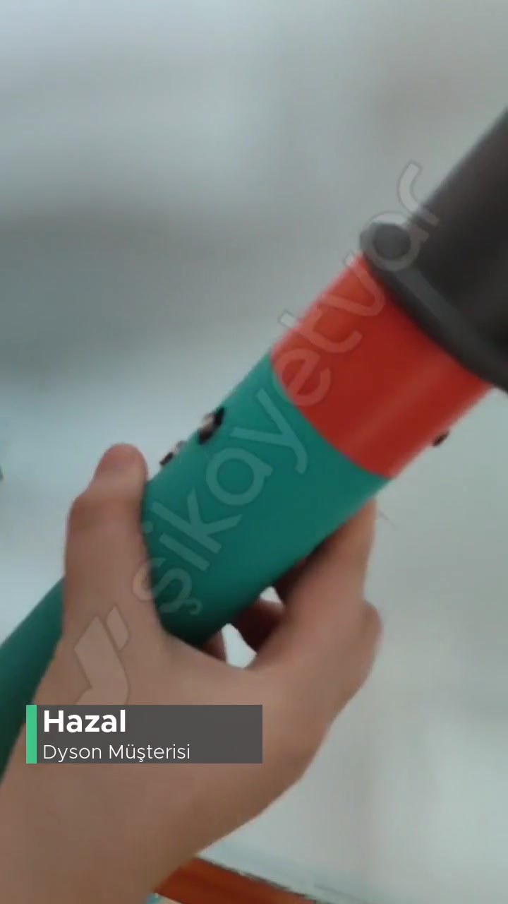 Dyson Airwrap Kırmızı Işık Hatası videonun kapak resmi