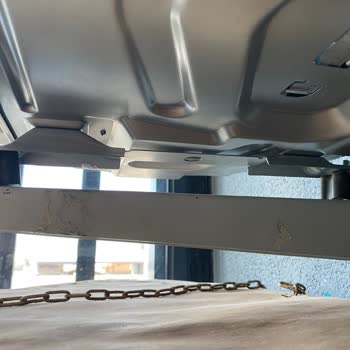 Daikin İlgisiz Davranıyor, Özensiz Montaj Yapıyor.