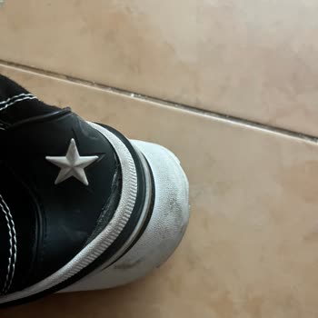Nişantaşı Shoes Kalitesiz Malzeme Kullanımı Ve Müşteri İlgisizliği