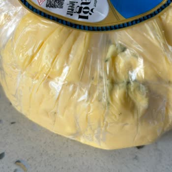 Kebir Süt Ve Süt Ürünleri Tereyağ Küf Sorunu