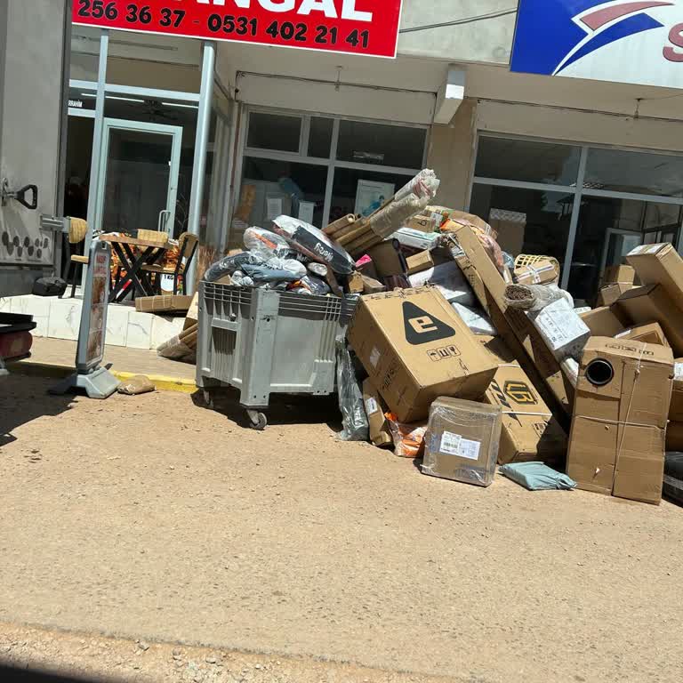 Sürat Kargo Teslimatında Yaşanan Sorun Ve Çalışan Tavrı!