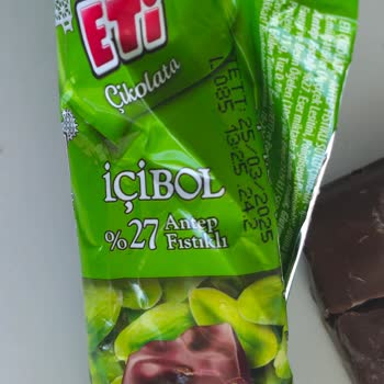 Eti Çikolata İçinden Çıkan Yabancı Cisim