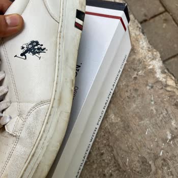 U.S. Polo Assn. Adana Optimum'dan Aldığım Ayakkabıda Renk Atması Ve Deri Soyulması