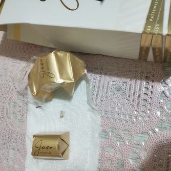 Patiswiss Çikolatasının İçinden Cam Parçası Çıktı.