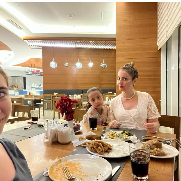 Gold Island Hotel Otel Ziyaretçi Politikası Hayal Kırıklığı Yarattı