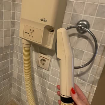 Jolly Tur Eski Ve Yıkık Otel