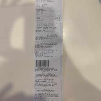 FLO Ayakkabı FLO Mağazasında Etiket Ve Kasa Fiyatı Uyuşmazlığı