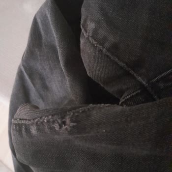 Boyner Değiştirilmesi Gereken Pantolonu Değiştirmedi