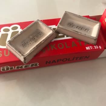 Ülker Napoliten Çikolata Bozuk Çıktı