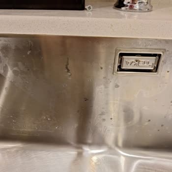 Teka Evyede Oluşan Lekeler