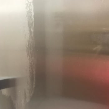 Bosch Marka Derin Dondurucuda Paslanma Ve Boya Silinmesi