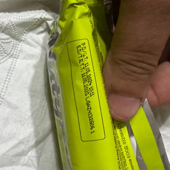 Şölen Nutymax Çikolatadan Kertenkele Çıktı.