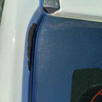 Honda Civic Aracımda Boya Dökülmesi Sorunu