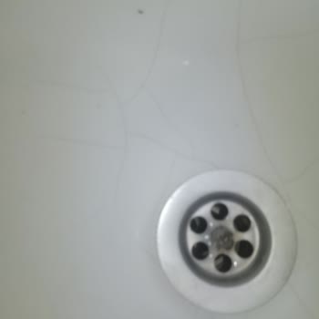 Cera Style Lavabo Çatlağı