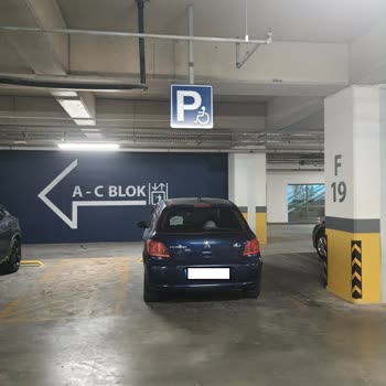 Kocaeli Şehir Hastanesi Engellilere Ayrılmış Otopark İhlali