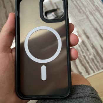 Mcdodo Kılıfım Kısa Sürede Sarardı