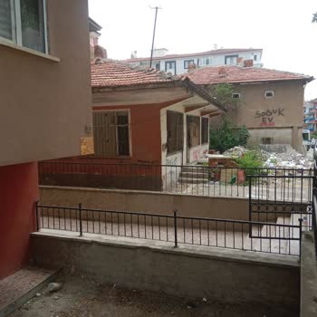 Kırıkkale Belediyesi Çöpler Ve Yayılan Koku