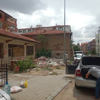 Kırıkkale Belediyesi Çöpler Ve Yayılan Koku