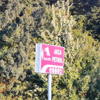 Petrol Ofisi Ovacık Tesisi Tuvaletler Çok Kötü. Alafranga Bile Yok.