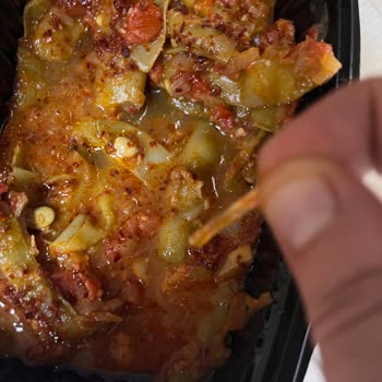 Yemeksepeti Yemek Siparişinde Cam Parçası Tehlikesi