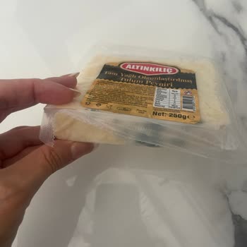 Getirden Gelen Küflü Peynirin Ücret İadesinin Yapılmaması