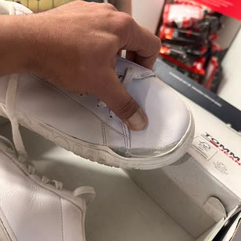 Boyner Mağazası Ve Tommy Hilfiger Markasından Şikayetçiyim