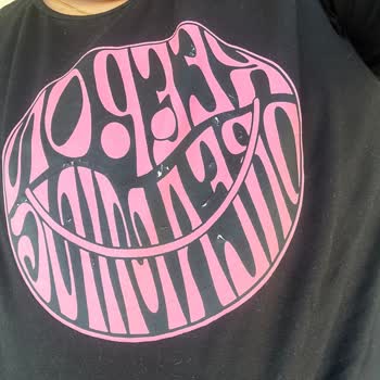 Trendyolmilla Tişörtüm 2. Kez Giymemde Soyuldu