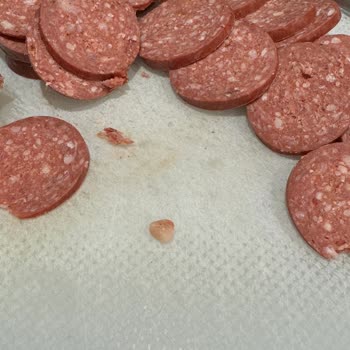 Beşler Sucuk Markaya Yakışmayan Ayıplı Ürün