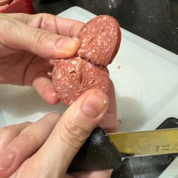 Beşler Sucuk Markaya Yakışmayan Ayıplı Ürün