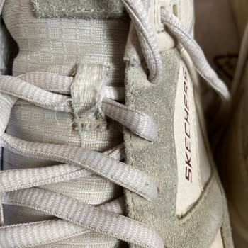 Skechers Ayakkabıda Hızlı Deformasyon Ve Üretim Hatası İddiası