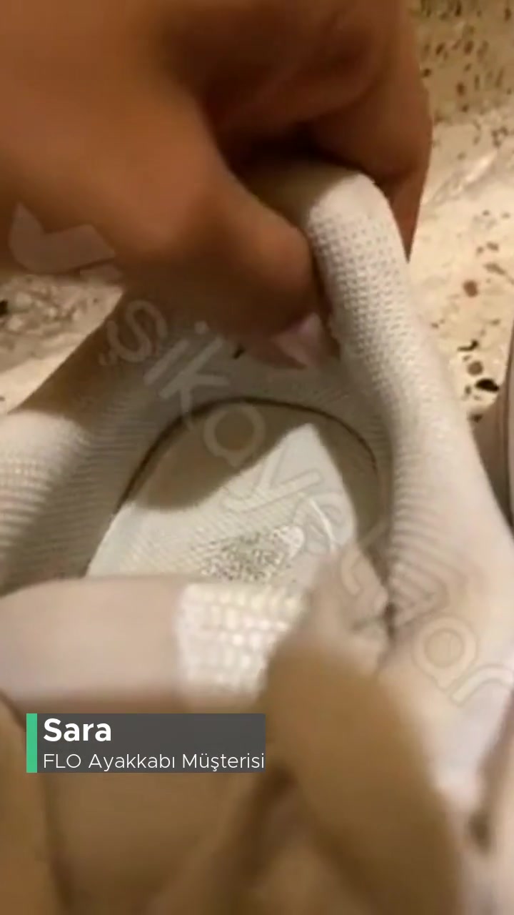 FLO Ayakkabı İzmir Gaziemir Optimum- Nike Ayakkabı Üretim Hatası videonun kapak resmi