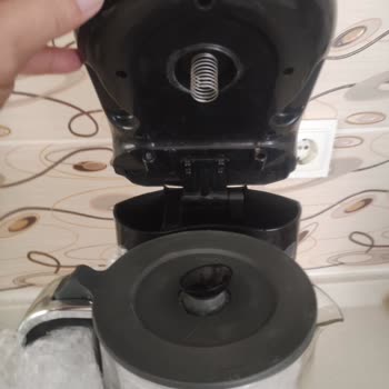 Karaca Züccaciye Karaca Servisin Yedek Parça Temin Edemediği Ürüne Zarar Verdi.