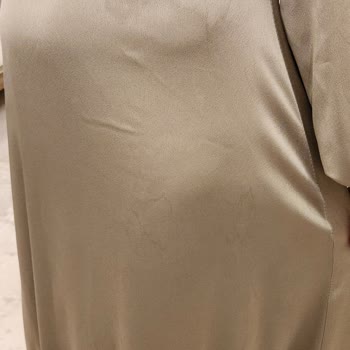 Hennin Sıfır Abiye Elbiseyi Yıkayıp Giyecekmişim!