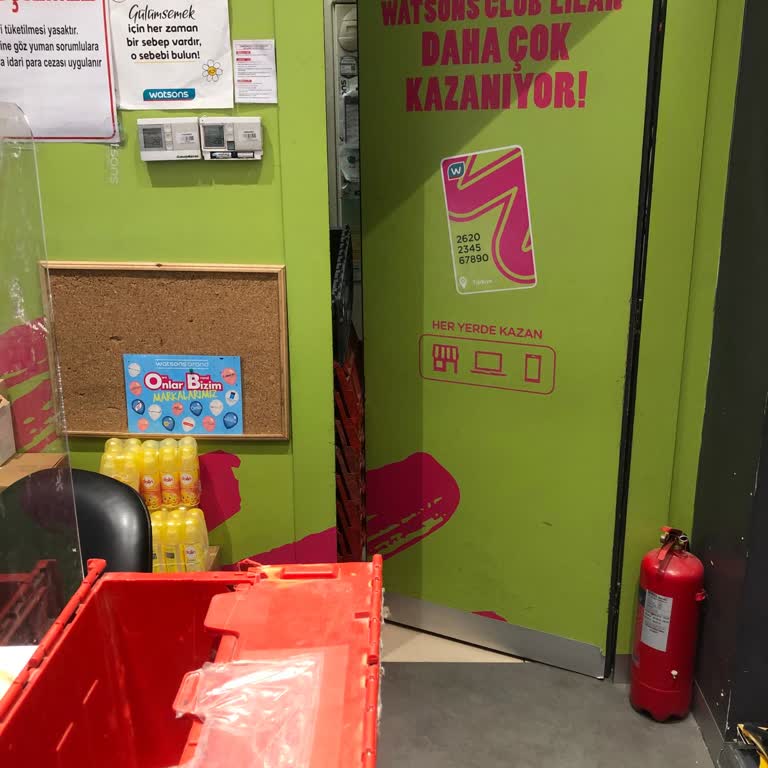 Watsons Satış Danışmanı Kabalığı