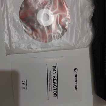 Rampage Kulaklıkta Sağ Kulak Pedi Sorunu