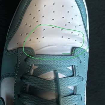 Nike Hatalı Ayakkabı Ve Mağaza Değişim Süreci Sorunu