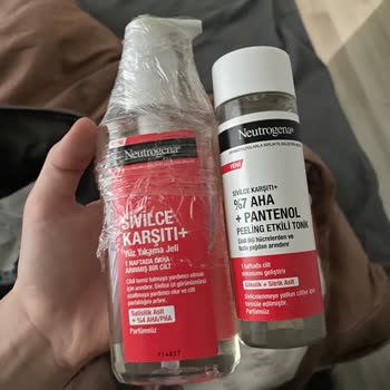 Neutrogena Sivilce Karşıtı Seri Alerji Ve Kusma Yaptı!