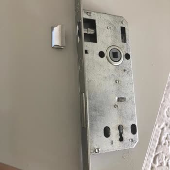 Şahsuvar Kilit Kapı Kilidi Üreticisinin 7 Yıl Garanti Verdiği Kilit