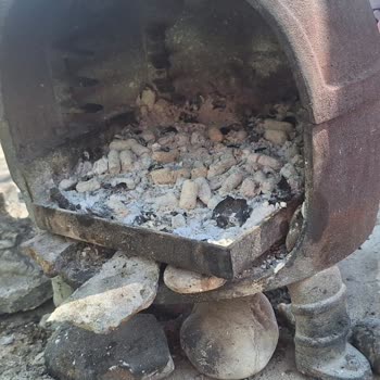 Antalya Büyükşehir Belediyesi Topçam Mesire Alanında Temizlik Ve Hijyen Sorunları!