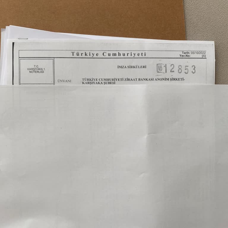 Ziraat Bankası İzmir Karşıyaka Şubesi Saygısız Personeli Hk.