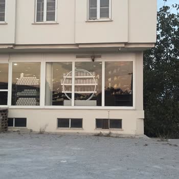 Kütahya Porselen Outlet'te Erken Kapanış Sorunu