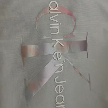 Calvin Klein'in Kalitesiz Ürünleri