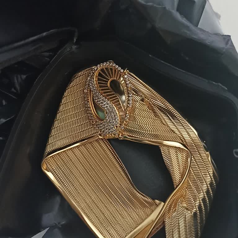 Nakkaş Takı Ürün Sorunu Ve İletişim Eksikliği