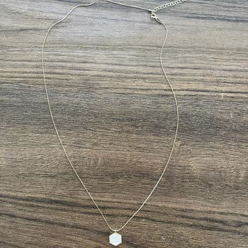 Mapearla Hemen Kopan Kolye Ve İletişim Sorunu