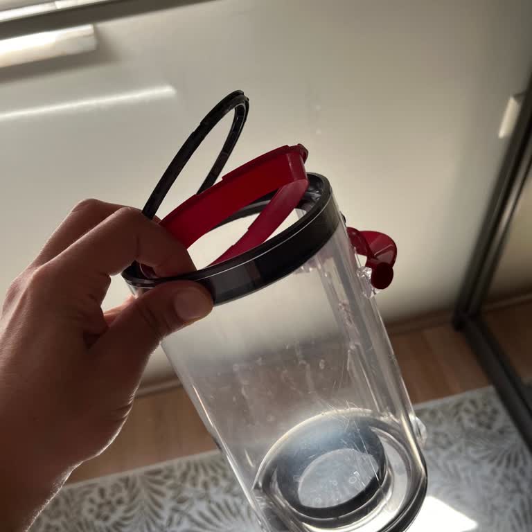 Dyson V15 Submarine Malzeme Kalitesizliği Ve Stok Sıkıntısı